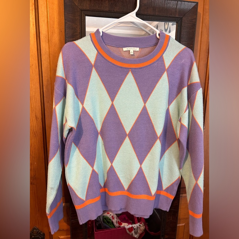 Trendy Sweater